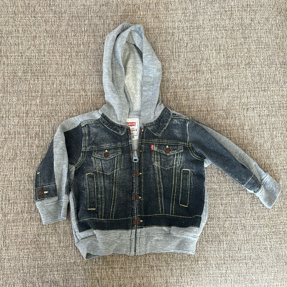 Levis. Sweater Jean-like zip jacket